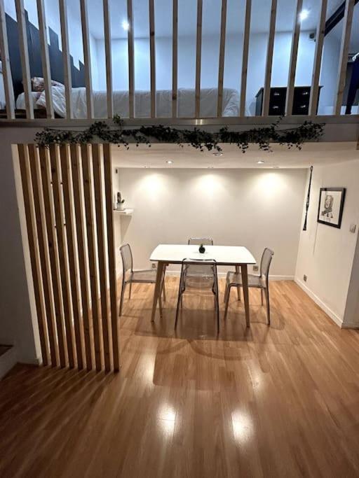 Charmant Studio Avec Mezzanine Ницца Экстерьер фото